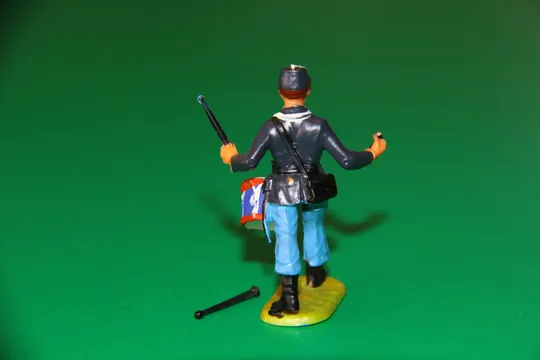 Купити ПІХОТИНЕЦЬ ПІВНОЧІ США №9172 4 пехотинец ELASTOLIN 40мм ФРГ уцінка