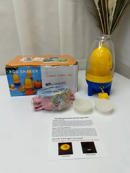 Ручний шейкер для сирих яєць з формочками для нарізки Golden Egg Puller (24) Ціна