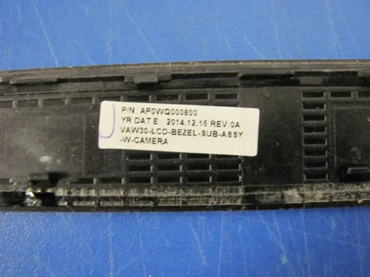 №199-19 рамка матриці 0GKYW6 AP0WQ000600 для LATITUDE E5440 оригінал Де купити