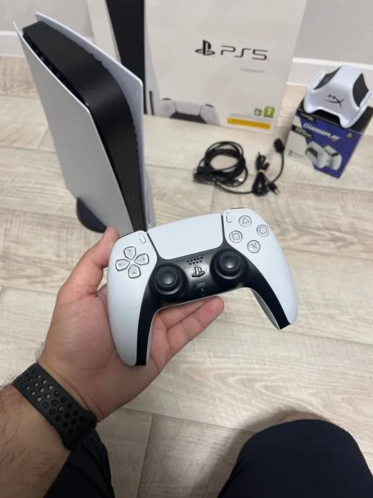 Продам Ps5 CFI-1208A повний коплект + доксстаніція hayper-x в Україні