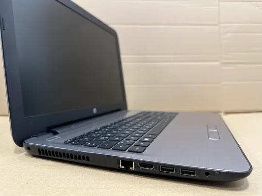 1540 HP Laptop 15 15.6&quot;  i7-7500u HD 2.7Ghz / 16Gb / 240ssd / AMD Radeon R7 M340 2GB / WebCam + блок живлення З аукціону