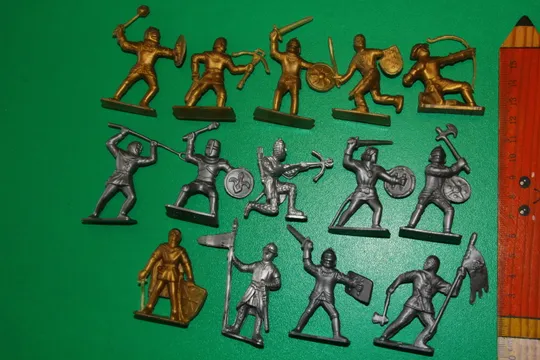 ЛИЦАРІ рыцари 50мм Китай  НАБІР  14 фігурок Ціна