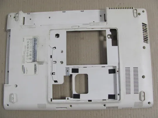 номер0249-4  Кришка дно піддон корпуса Нижний корпус(дно)для ноутбука низ дно поддон Нижняя часть BA75-02400A для  Samsung R425 R430 оригінал Ціна