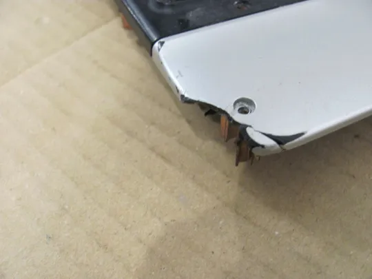 568-1 Кришка дно піддон корпуса 070FM3 для Dell XPS 15 L501X L502X P11F оригінал Недорого