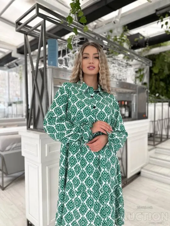 Жіноча сукня вільного крою колір зелений З аукціону
