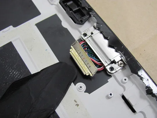 585-20 корпус з динаміки M1092996-001  для Microsoft Surface Pro 6 1796 оригінал Де купити