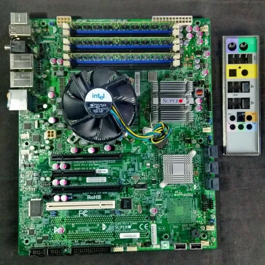 комплект Supermicro C7X58 + 6ядер/12потоков Intel Xeon E5645 2.4MHz + 4Gb DDR3 + др. Продаж