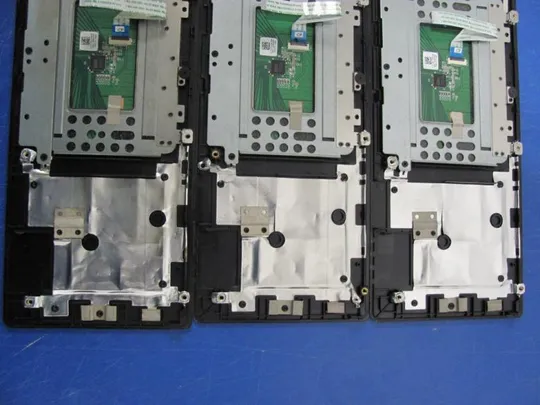 №47-19 середня панель з тачпадом 13N0-AUA0101 для ACER V3-772G оригінал З аукціону