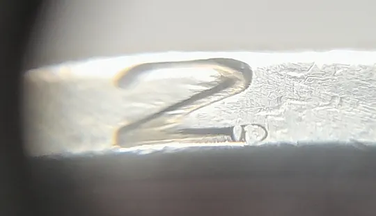 Купити (5265) 1 гривня 2012 різновид викрошки у першій цифрі &quot;2&quot; слова &quot;2012&quot; на гурті (1 гривна 2012 брак)