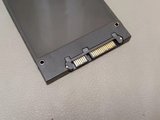 0557 SSD диск SANDISK 128GB 2.5" SATA НІМЕЧЧИНА Продаж