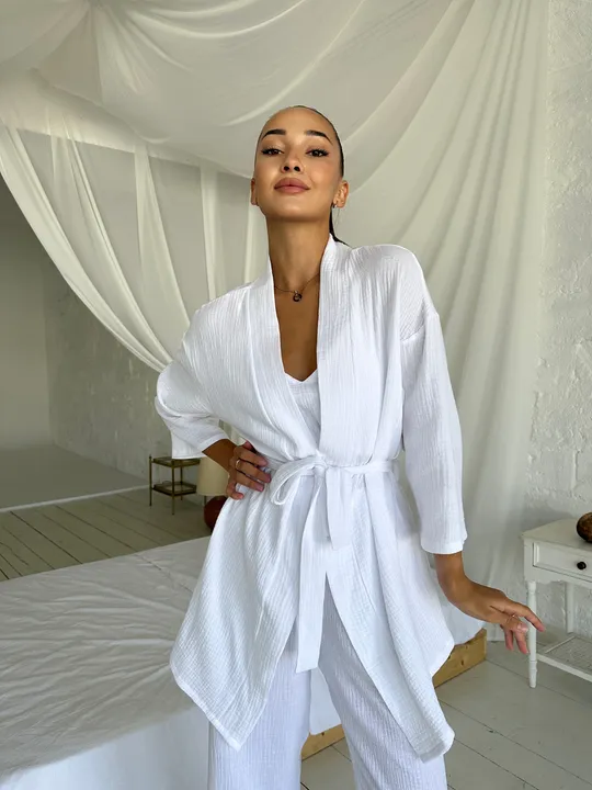Комплект для дому і сну трійка з мусліну, халат кімоно, топ і штани білий Недорого