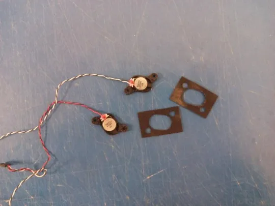 №311-8 динаміки для TOSHIBA C670 C670D C675 оригінал З аукціону