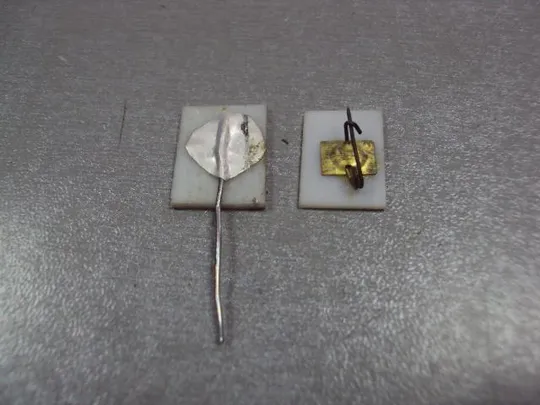 знак личность олег кошевой лот 2 шт №4704 Продаж