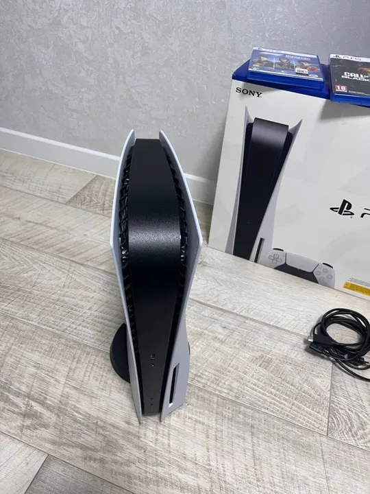 Продам Ps5 CFI-1208A повний коплект + доксстаніція hayper-x Характеристики