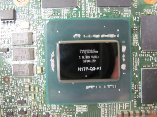 номер0382-9 відеокарта 07024K  Nvidia Quadro M2200M N17P-Q3-A1 4GB  для Dell Precision 7510 7520 P53F  оригінал З аукціону