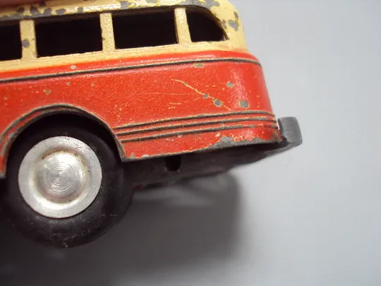 Модель машинка бус ЗИС-155 или ЗИС-154 автобус транспорт 50-е года заводная металл 4,5х12 см №15601 Інструкція