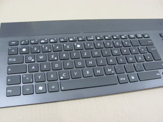 номер0105-14 клавіатура робоча з підсвіткою 0KN0-L81GE01 V126262AK1   для ASUS G74S G74 G74SX оригінал З аукціону