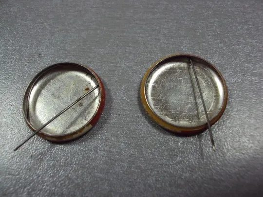 знак круглый мяч сетка прибалтийская серия лот 2 шт №2246 З аукціону