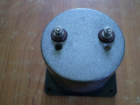 Вольтметр аналоговий З аукціону