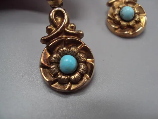 Серьги цветы бирюза цветочки пустотелые золото клеймо ИП 56 проба длина 3,9 см, вес 5,35 г №11688 Інтернет-аукціон