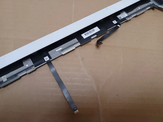 номер1057-46 заглушка корпуса Пробка Заглушка роз’єму Кришка порту 0MTFMH PK37A00WT10  для DELL ALIENWARE X17 R1 R2 оригінал Де купити