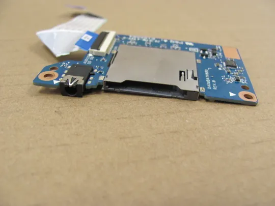 номер0323-16 плата AUDIO CARD READER DAX8BATH6B0 для HP ProBook 430 G5 оригінал З аукціону
