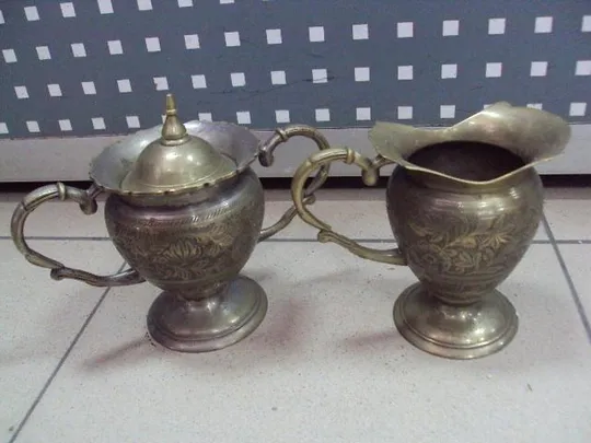 Спецовники сахарница и сливочник молочник Индия латунь №11426 Інтернет-аукціон