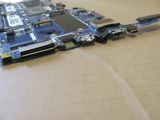 номер1007-11 материнська плата 6050A2822301  SR2F0 I5-6300U   для HP Elitebook 840 G3 G4 Mainboard Материнка Основна плата Системна плата Плата системи Laptop motherboard мамка ноутбучна плата оригінал Недорого