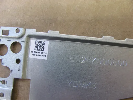 номер0992-5 кріплення матриці з петлями Фіксатор Скоби Закріплювач Механізм з&#039;єднання fastening EC26K000600 049NCN для Dell Precision DELL Precision 7730 7740 M7730 M7740  оригінал Де купити