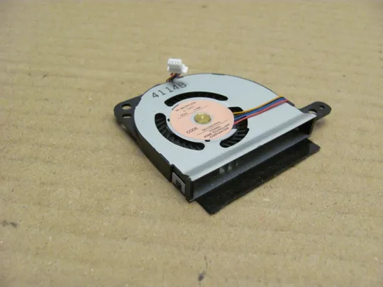 6-51 Вентилятор (кулер, FAN) G61C0001P210 для Toshiba Portege Z30 Z30-A Z30T Z30T-A оригінал Ціна