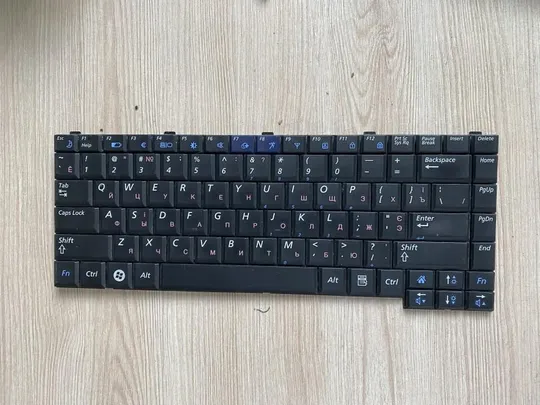 0111 Клавиатура для ноутбука Samsung R18 R19 R20 R23,R25 P400 cnba5902032 Ціна