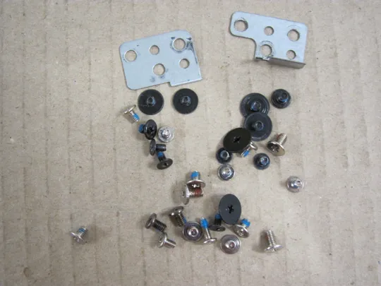 388-5 комплектуюче гвинти  для  LENOVO IdeaPad  130-15 V145-15 V145-15AST  оригінал Ціна