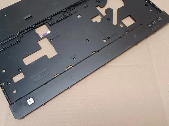 номер1062-15  Кришка панель палмрест тачпад 0FRJY4 для Dell Latitude E6530 топкейс верхня панель палмрест cover-Cоригінал З аукціону