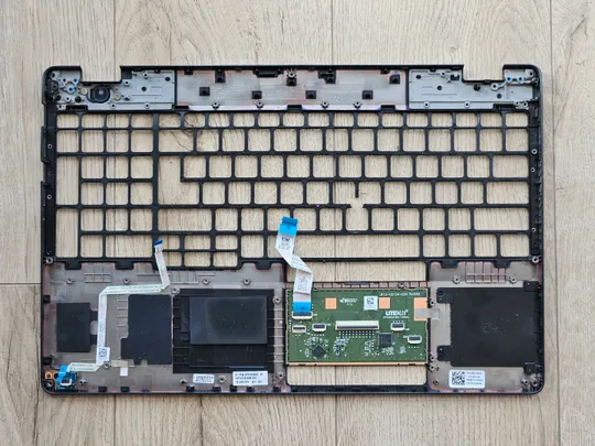 Топкейс палмрест Dell Latitude 5500 5501 5502 Precision 3540 3541 A18994 Оригінал Уцінка Інтернет-аукціон