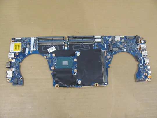 849-10 материнська плата SR2FU i7-6820HQ  APW50 LA-C381P для HP EliteBook ZBOOK 15 G3  оригінал Ціна