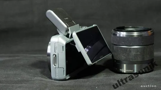 Купити беззеркалка Sony NEX-3 14Mpix + объектив + вспышка