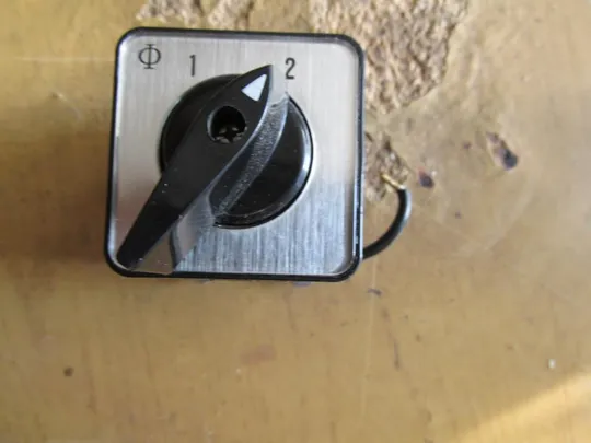 ПАКЕТНИЙ  ПЕРЕМИКАЧ KRAUS  12A 600V Ціна