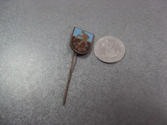 знак фрачник СESIS туризм латвия цесис №13569 Ціна