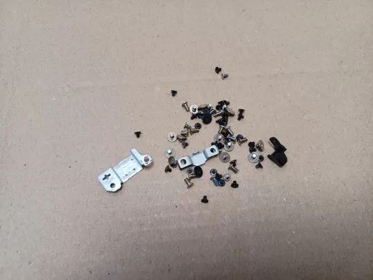 номер1058-25 комплектуюче кріплення гвинти  для Dell Alienware 17 R4 R5  оригінал Ціна