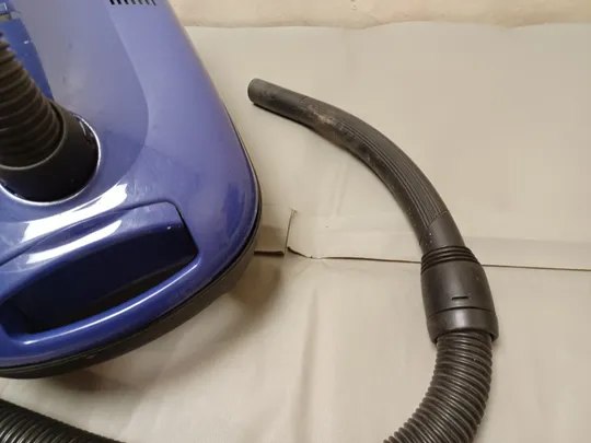 Купити 0542с  пилосос AEG Vampyr 5060 electronic