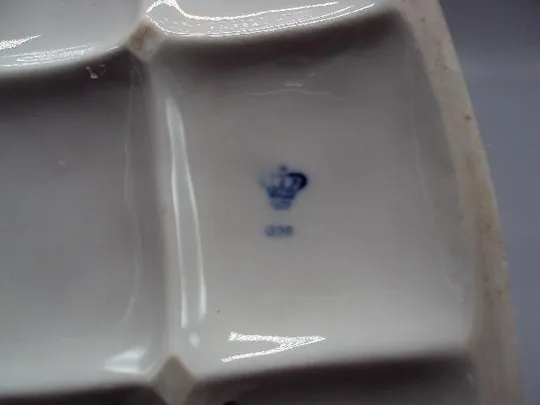 Фигура фарфор Германия Липпельсдорф лошадь конь клеймо корона 1877 ГДР Lippelsdorf 23,8 см №14253 Інтернет-аукціон