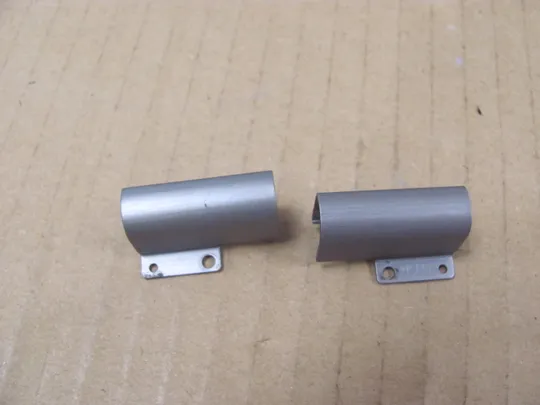 699-54 заглушки  петель для Dell Latitude 5410  5411  оригінал Ціна