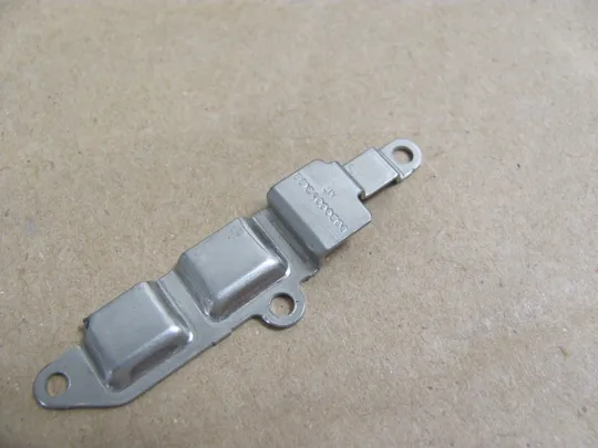 Купити 610-7 комплектуюче кріплення EO1CA000O00 для HP EliteBook ZBOOK 17 G3  оригінал