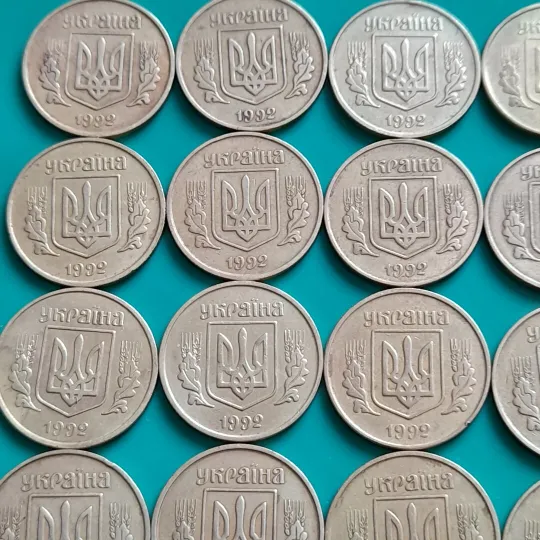 Купити (1695да) 25 копійок 1992 3БАм - 40 монет одним лотом (25 копеек 1992 3БАм опт)