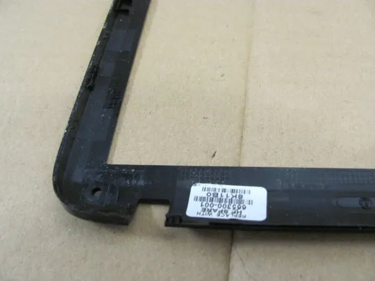 440-2 рамка матриці 604RH04001 665300-001 для  HP Pavilion dv6-6000, dv6  оригінал в Україні