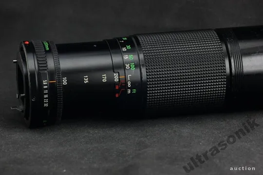 Об`єктив Canon FD телеобъектив Canon 100-200mm/5.6 ф52мм для беззеркалок Sony, Olympus...Japan Вживане З аукціону