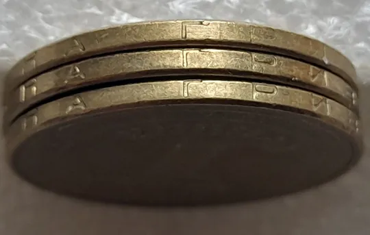 (1891да) Набір 1 гривня 2014 викрошки у 'Г' слова 'ГРИВНЯ' на гурті - 3 монети одним лотом (1 гривна 2014 брак) Ціна