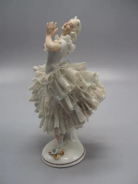 Фигура фарфор статуэтка Unterweissbach Германия балерина кружевница девушка танцует балет №14484 З аукціону