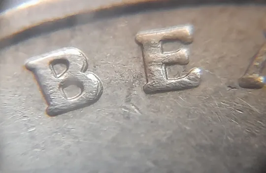 (5591) 1 гривня 2006 викрошка у "Д" слова "ОДНА" на гурті + двійний удар на реверсі (1 гривна 2006 брак) Недорого