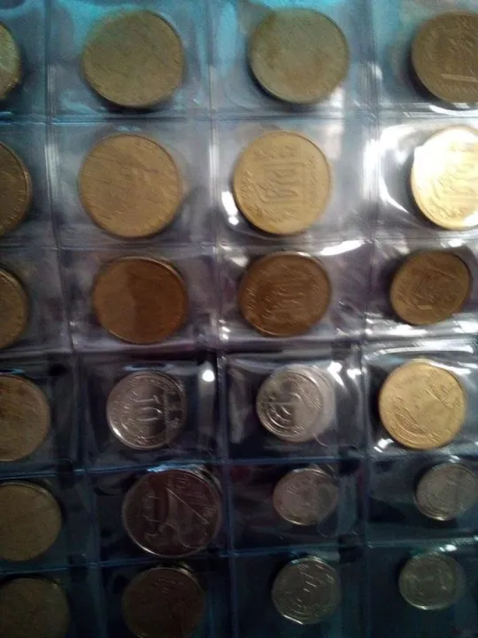 Альбом українських монет 1992-2020 без раритету З аукціону